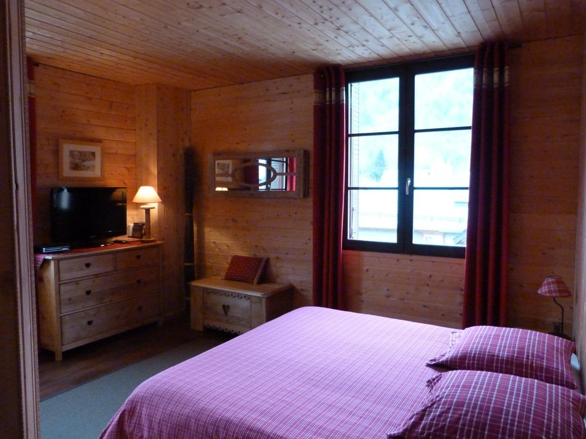 B & B Au Dela Du Temps Saint-Mamet Zewnętrze zdjęcie
